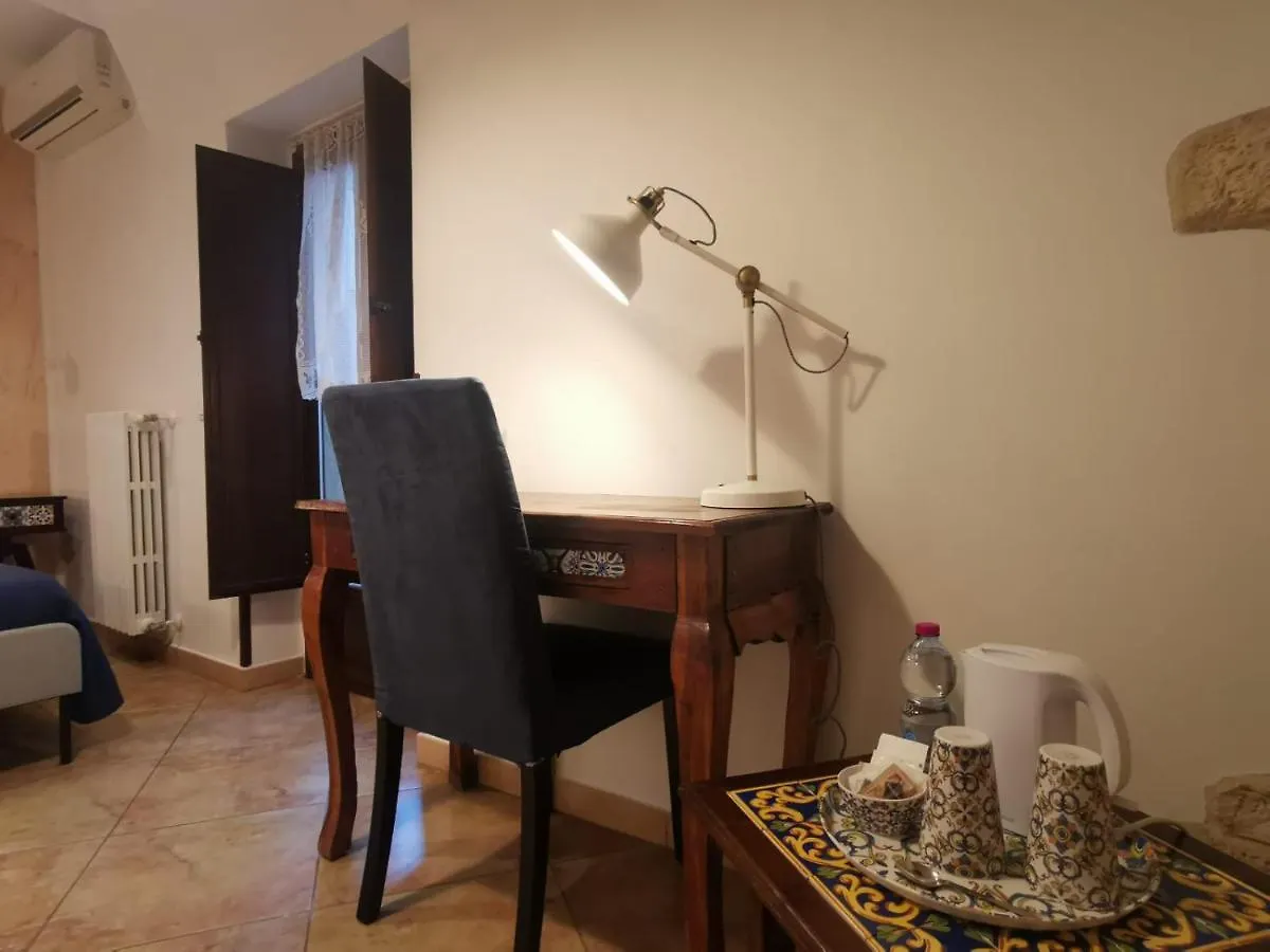 Del Centro Bed & Breakfast Enna