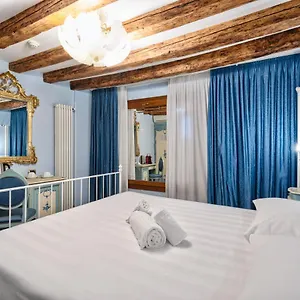 Piccolo Vecellio Venecia